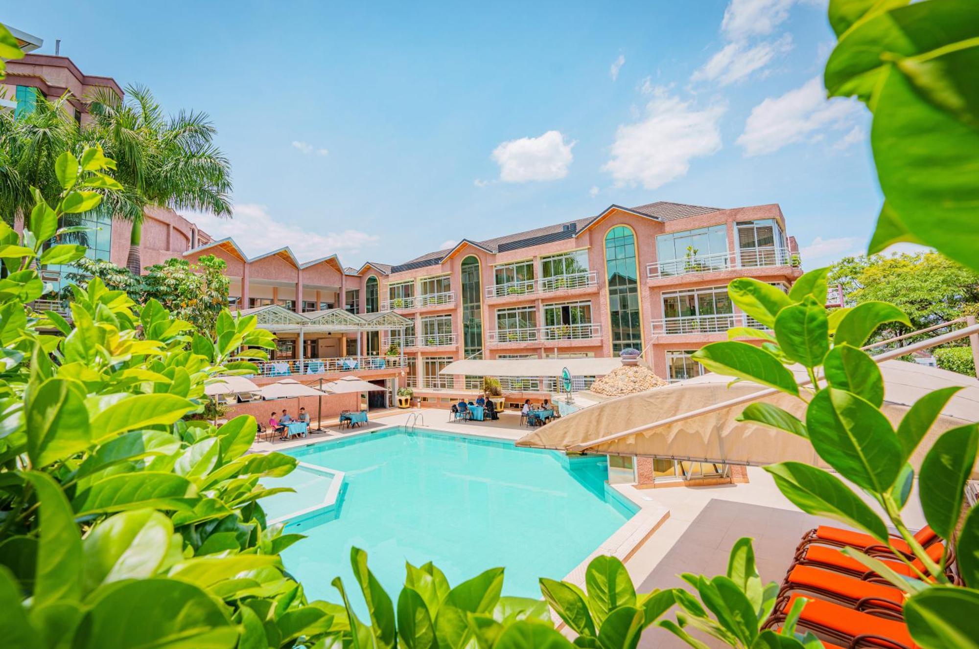 Lemigo Hotel Кигали Экстерьер фото